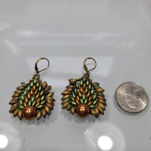 Hand Beaded Jewelry earring/Necklace Set - Picture 7 of 8